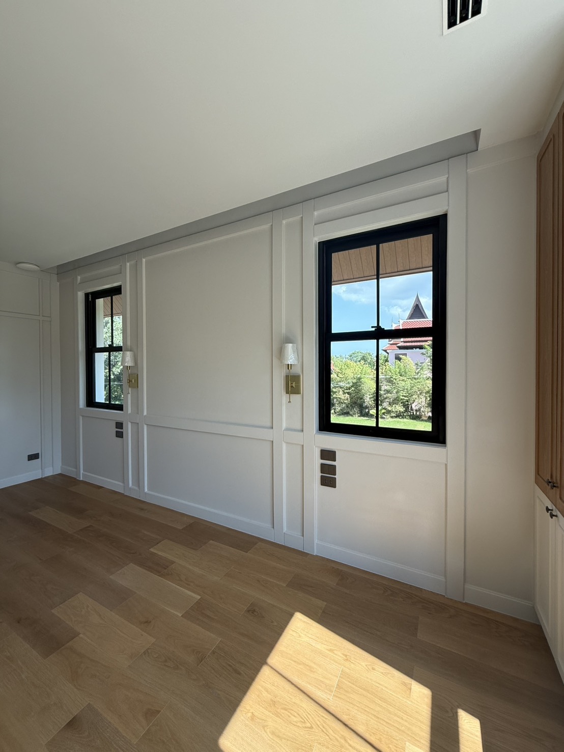 Choosing the Right Built-in Furniture for Your Home